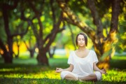 世界帆板赛加大青少年参与比例培养未来力量