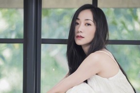 九游官网pc-乔·莫伊：凭借强大的力量和技巧，成为全黑队前锋线的关键人物