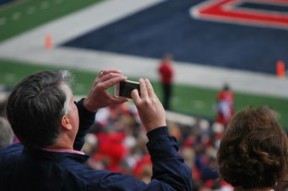 九游下载中心-体育产业高质量发展大会聚焦数字转型，体育产业新发展格局