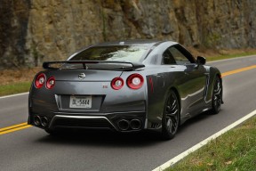 九游电脑版-中甲俱乐部设立球迷志愿团队打造主场服务品牌，中甲球队运营费用