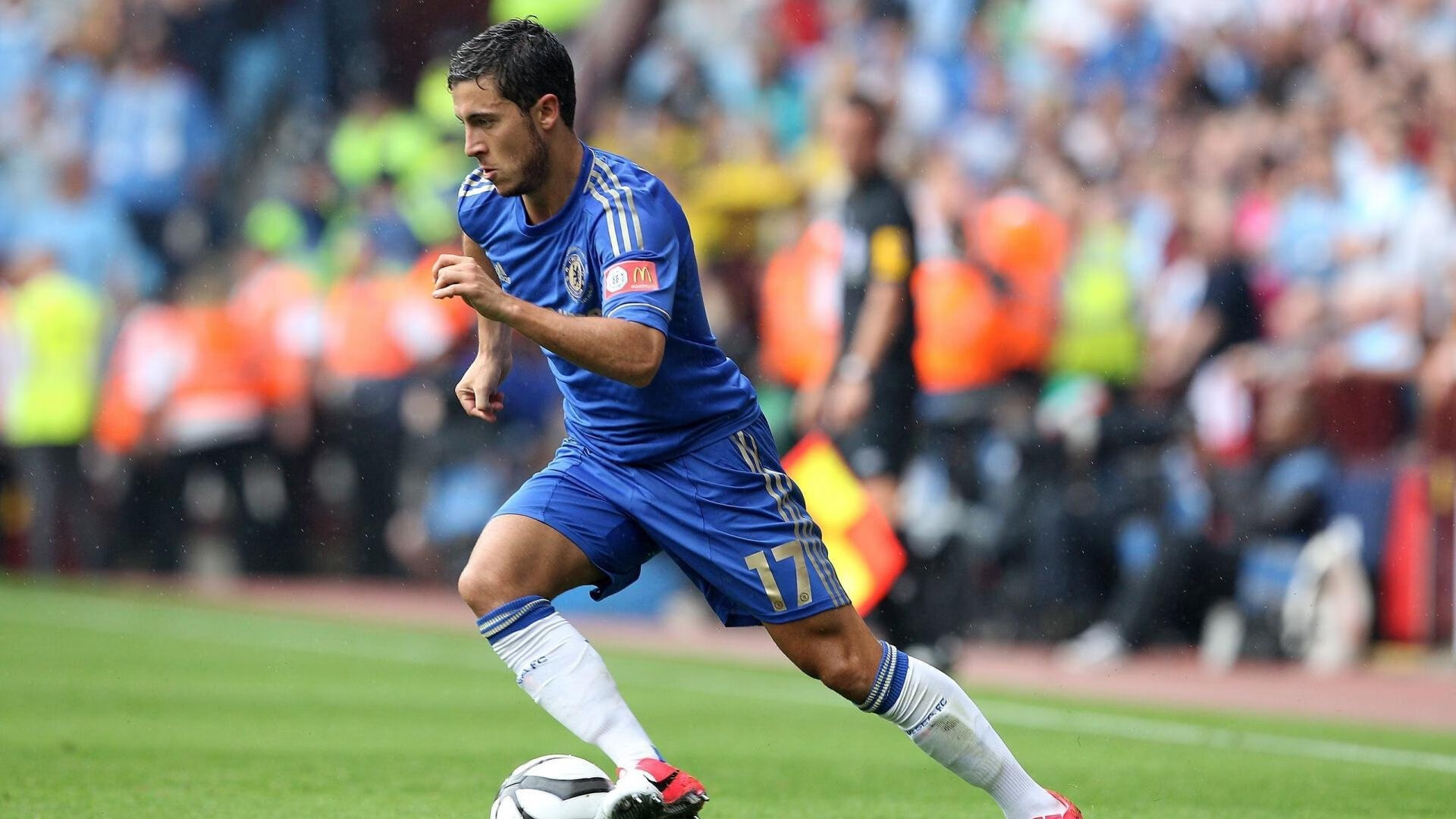 “武汉马拉松：全球选手争锋，冠军的悬念渐浓”